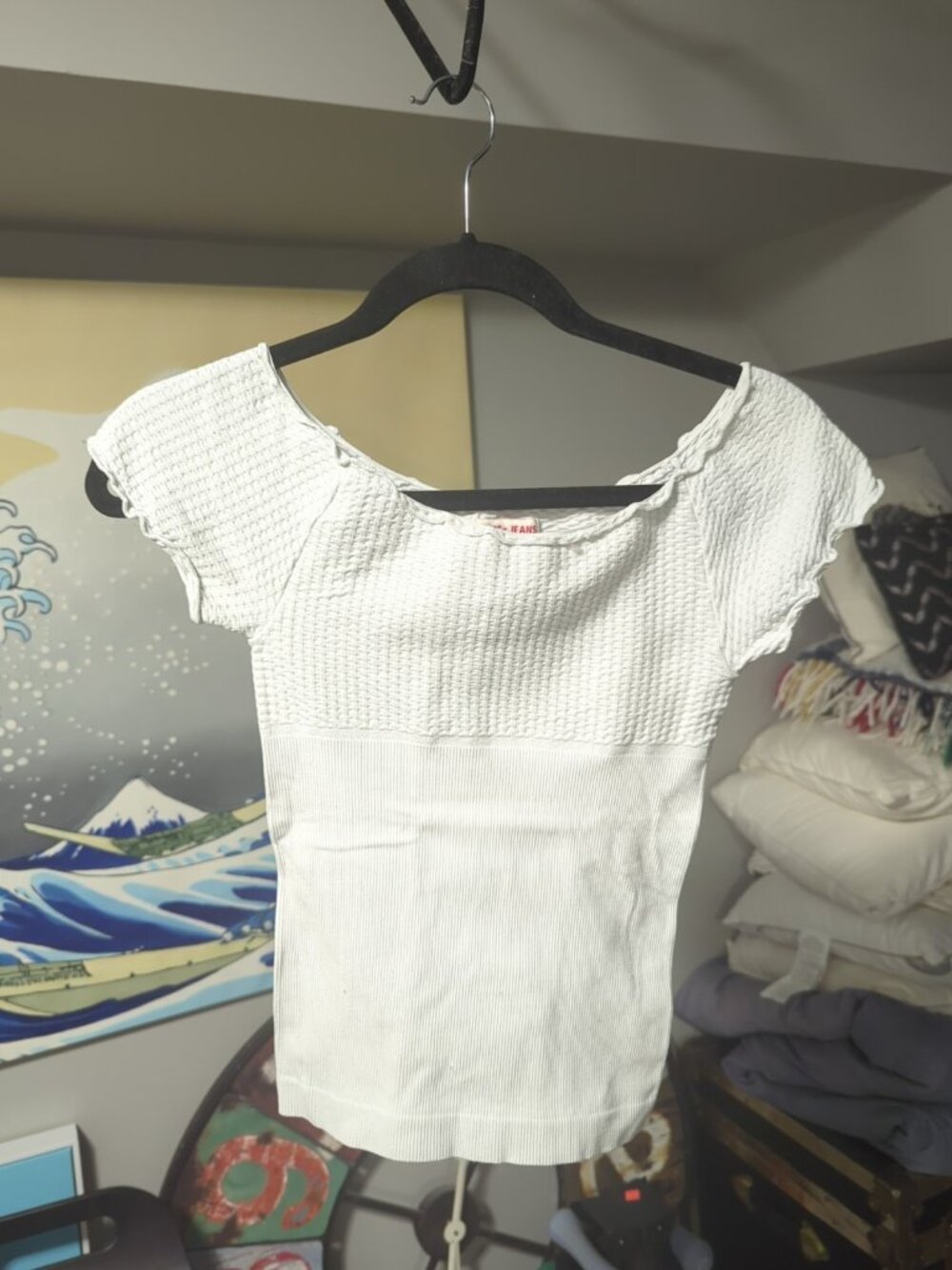 Guess Jeans Size Small White / Mint Stretchy Crinkle Top - New NOS Vintage Y2K